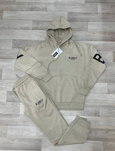 Load image into Gallery viewer, Tracksuit women