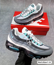 Load image into Gallery viewer, Shoes