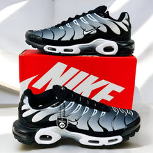 Load image into Gallery viewer, Shoes men