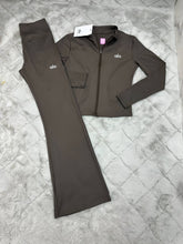 Load image into Gallery viewer, Tracksuit women
