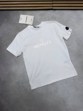 Load image into Gallery viewer, T-shirt