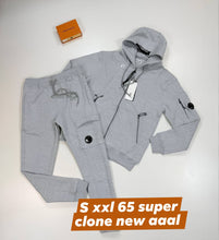 Load image into Gallery viewer, Tracksuit