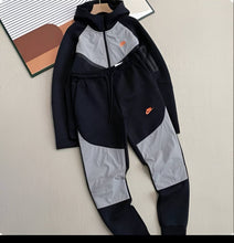 Load image into Gallery viewer, Tracksuit men