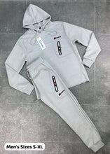 Load image into Gallery viewer, Tracksuit men