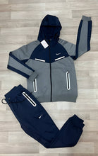 Load image into Gallery viewer, Tracksuit men