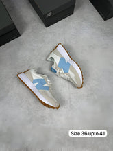 Load image into Gallery viewer, Shoes