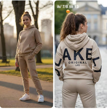 Load image into Gallery viewer, Tracksuit boy