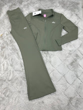 Load image into Gallery viewer, Tracksuit women