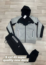 Load image into Gallery viewer, Tracksuit men