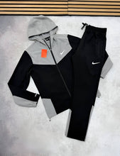 Load image into Gallery viewer, Tracksuit men