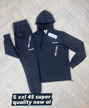 Load image into Gallery viewer, Tracksuit