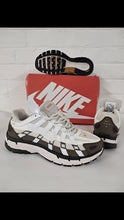 Load image into Gallery viewer, Shoes women