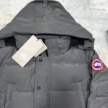Load image into Gallery viewer, Jacket