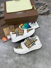 Load image into Gallery viewer, Shoes men