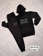 Load image into Gallery viewer, Tracksuit women