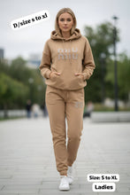 Load image into Gallery viewer, Tracksuit women