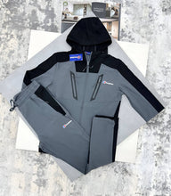 Load image into Gallery viewer, Tracksuit