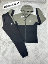 Load image into Gallery viewer, Tracksuit men