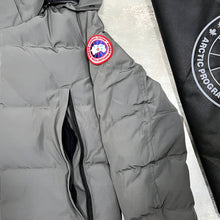 Load image into Gallery viewer, Jacket