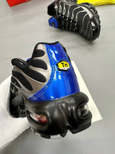 Load image into Gallery viewer, Shoes