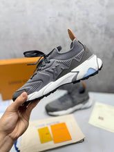 Load image into Gallery viewer, Shoes