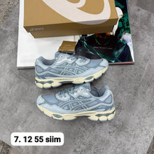 Load image into Gallery viewer, Shoes