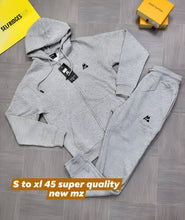 Load image into Gallery viewer, Tracksuit men