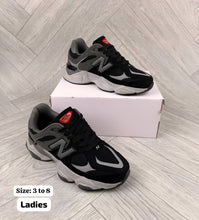 Load image into Gallery viewer, Shoes