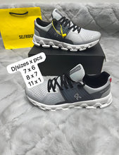 Load image into Gallery viewer, Shoes