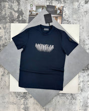 Load image into Gallery viewer, Tshirt