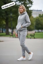 Load image into Gallery viewer, Tracksuit women