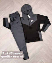 Load image into Gallery viewer, Tracksuit men