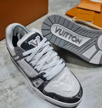 Load image into Gallery viewer, Shoes