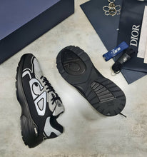 Load image into Gallery viewer, Shoes