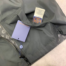Load image into Gallery viewer, Jacket