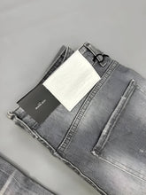 Load image into Gallery viewer, Jeans