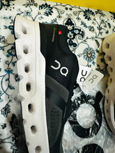 Load image into Gallery viewer, Shoes men