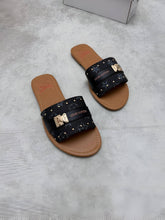 Load image into Gallery viewer, Slipper