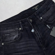 Load image into Gallery viewer, Jeans