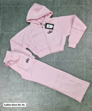 Load image into Gallery viewer, Tracksuit women