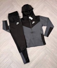 Load image into Gallery viewer, Tracksuit men