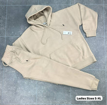 Load image into Gallery viewer, Tracksuit women