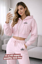Load image into Gallery viewer, Tracksuit women