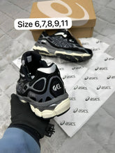 Load image into Gallery viewer, Shoes