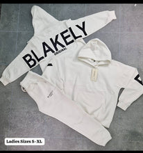 Load image into Gallery viewer, Tracksuit women