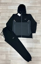 Load image into Gallery viewer, Tracksuit men