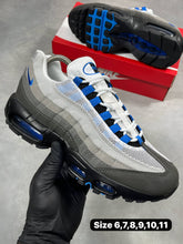 Load image into Gallery viewer, Shoes