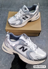 Load image into Gallery viewer, Shoes