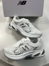 Load image into Gallery viewer, Shoes women
