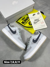 Load image into Gallery viewer, Shoes